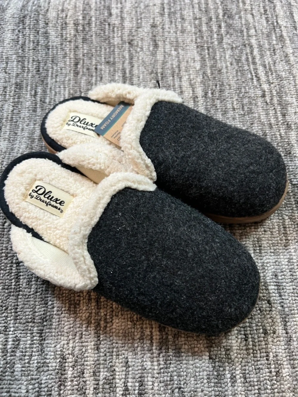 Dluxe by dearfoams Women's Maci Felted Scuff Slippers Size S